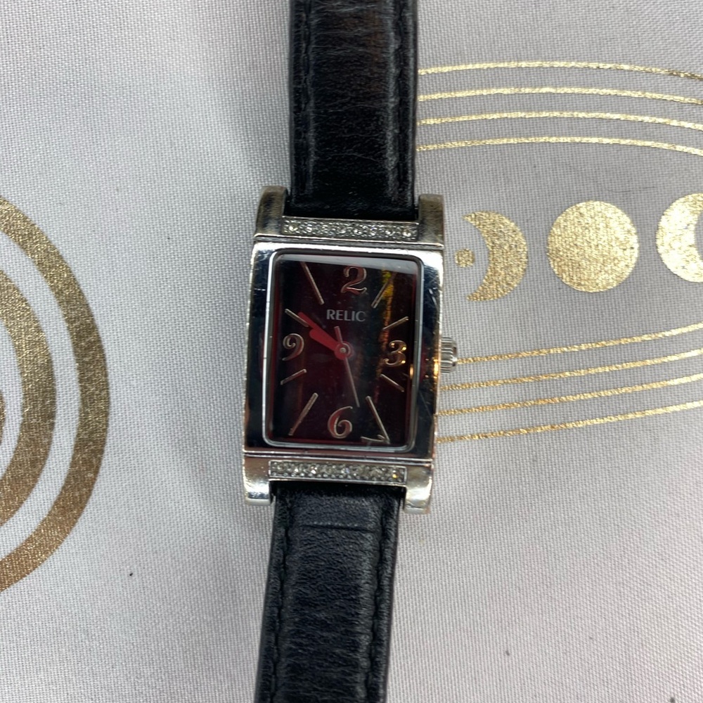 Relic Women's Black and Silver Watch